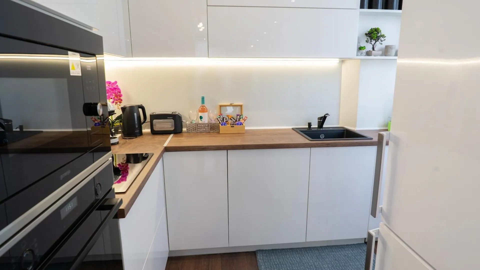 Luxury 2 Bedroom Apartment In Central فارنا بلغاريا
