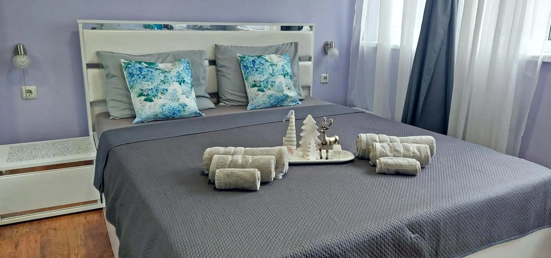 Luxury 2 Bedroom Apartment In Central فارنا